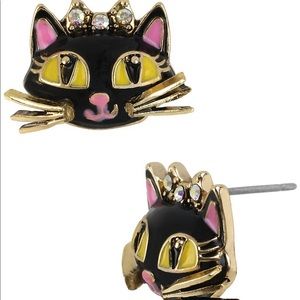 Betsey Johnson forest cat stud earrings